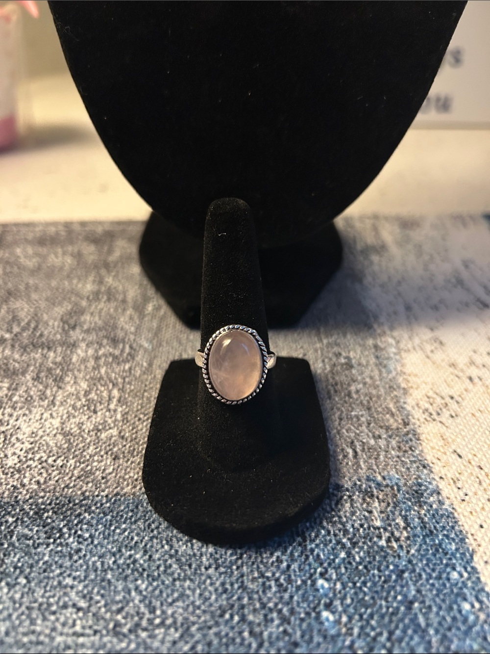 Sterling Silver Rose Quartz Oval Gemstone Ring Size 6
